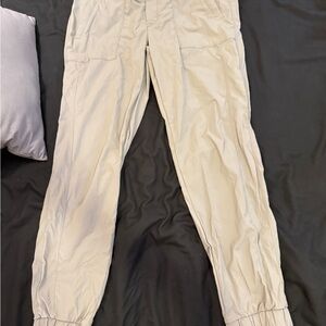 Women’s Athleta Beige Cargo Pants